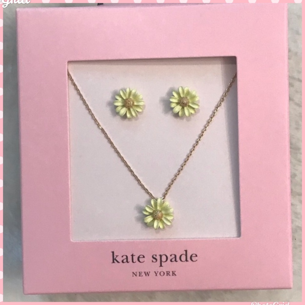 Brand new KS green Flower 🌸 set